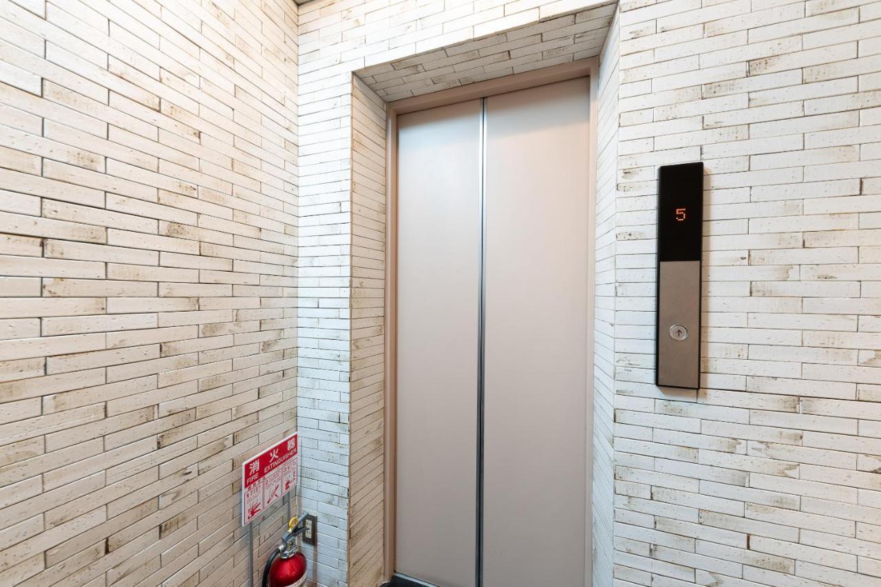 Oyo Hotel Exsaison Sugamo Tokio Exterior foto